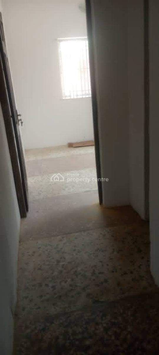 Renovated 2bedroom Flat with Modern Facilities Up and Down Available, Muftau Adeyemi Street, Orelope B/stop, Egbeda Lagos, Egbeda, Alimosho, Lagos, Flat / Apartment for Rent