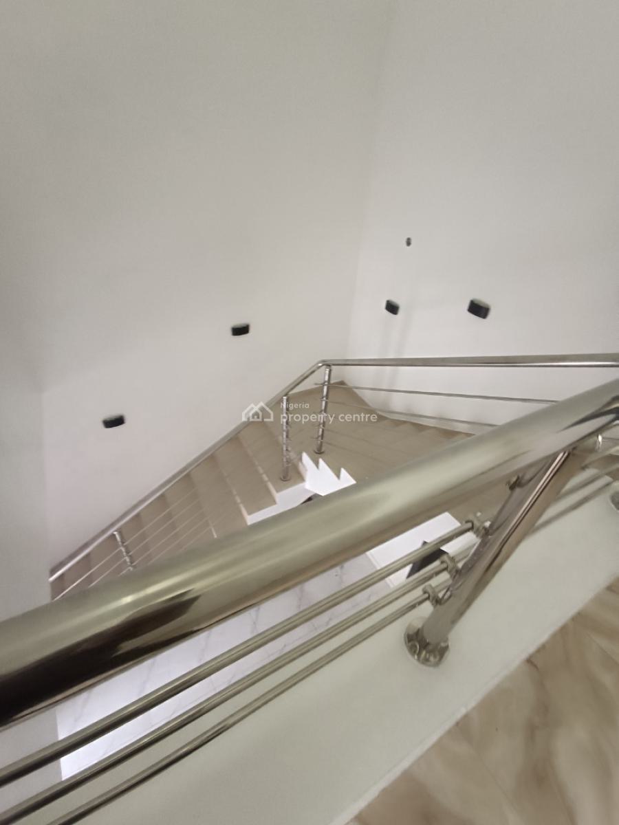 a Brand New 3bedroom Flat, Pepperoni Ajah, Lekki Phase 2, Lekki, Lagos, Flat / Apartment for Rent
