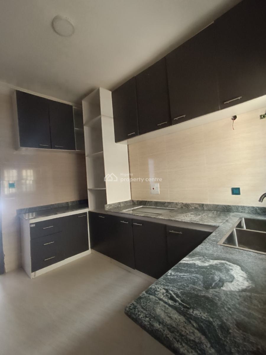 a Brand New 3bedroom Flat, Pepperoni Ajah, Lekki Phase 2, Lekki, Lagos, Flat / Apartment for Rent