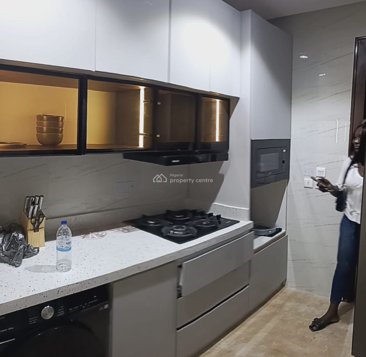 Luxury 3 Bedroom Apartment, Agidingbi, Ikeja, Lagos, Flat / Apartment Short Let