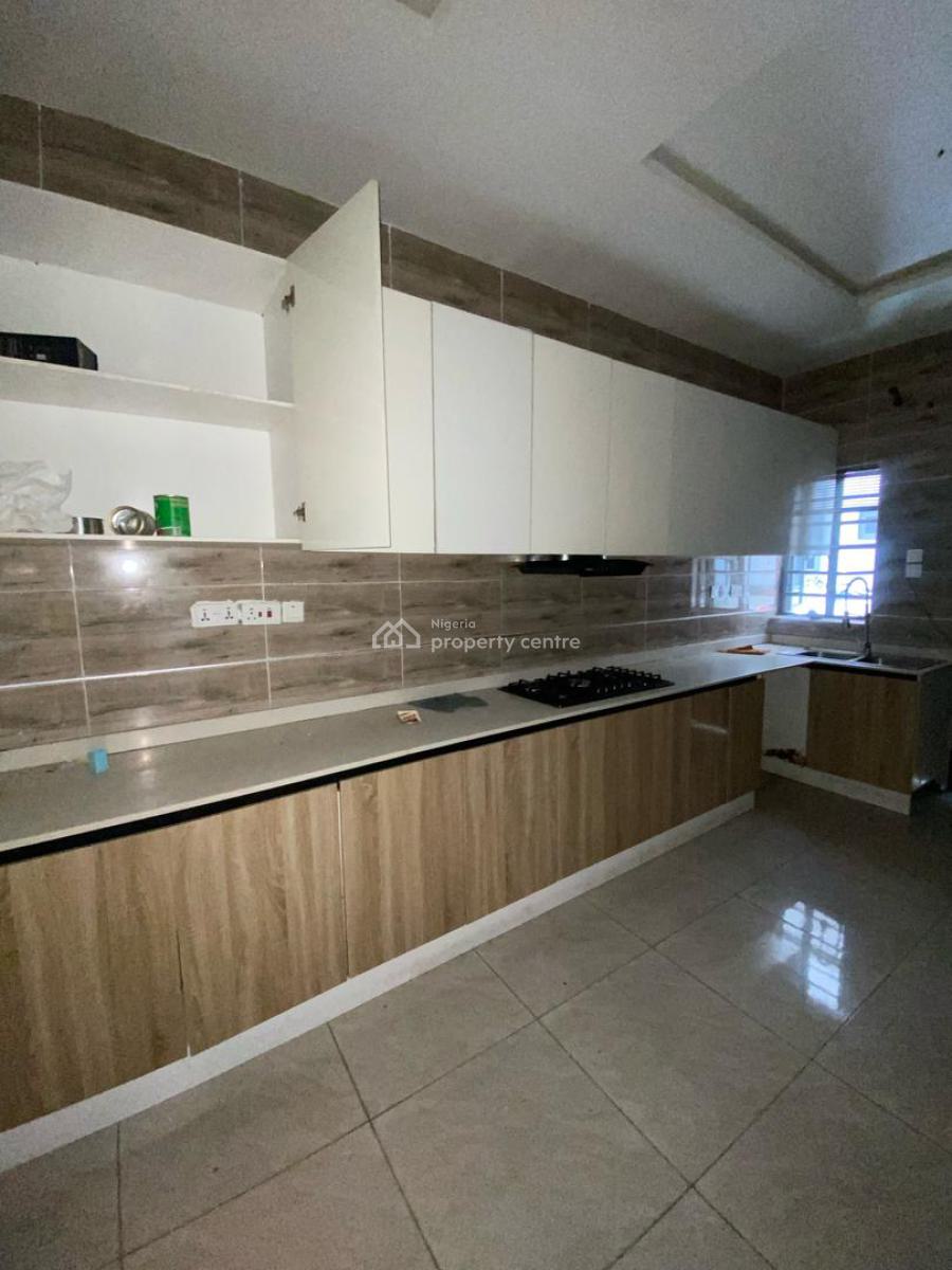 4 Bedroom Terrace Duplex in an Estate, Vgc, Lekki, Lagos, Terraced Duplex for Rent