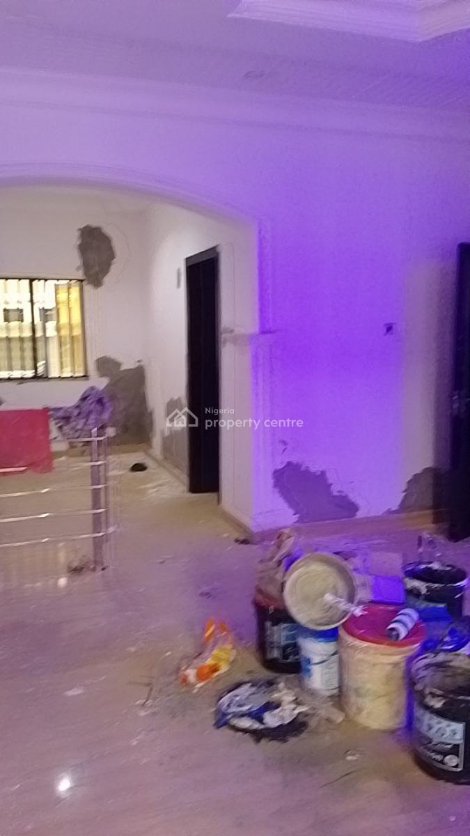 Recently Vacated and Under Renovation 3 Bed Fastest Finger, Oakland Estate, Sangotedo, Ajah, Lagos, Flat / Apartment for Rent