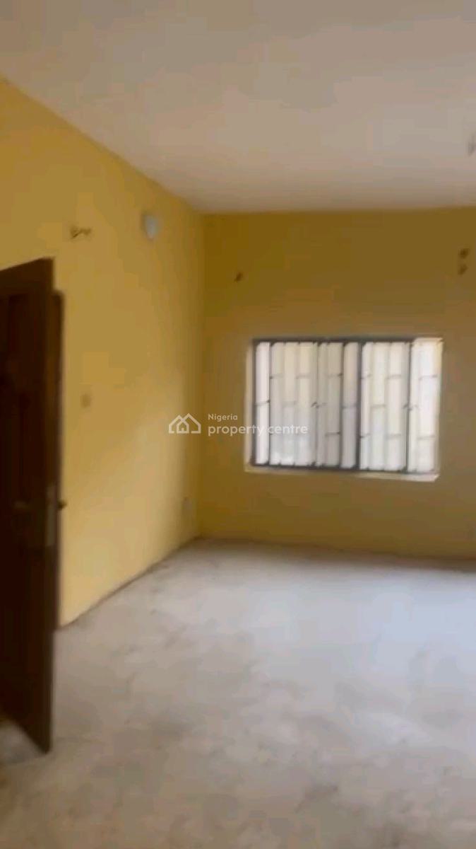 Spacious 3 Bedroom Ground Flat 3 Toilets, 3 Baths, 2 Occupants to Share Compound, Off Popoola Banjoko Street, Soluyi, Gbagada, Lagos, Flat / Apartment for Rent