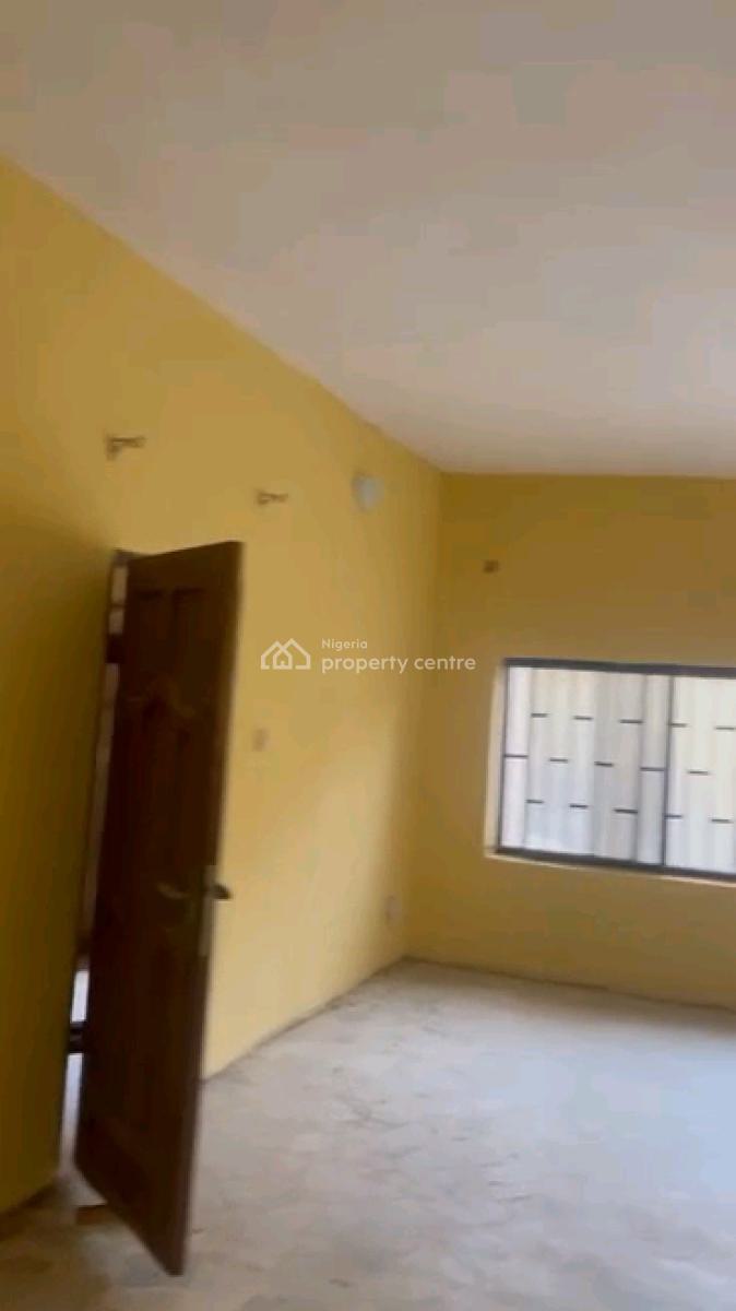 Spacious 3 Bedroom Ground Flat 3 Toilets, 3 Baths, 2 Occupants to Share Compound, Off Popoola Banjoko Street, Soluyi, Gbagada, Lagos, Flat / Apartment for Rent