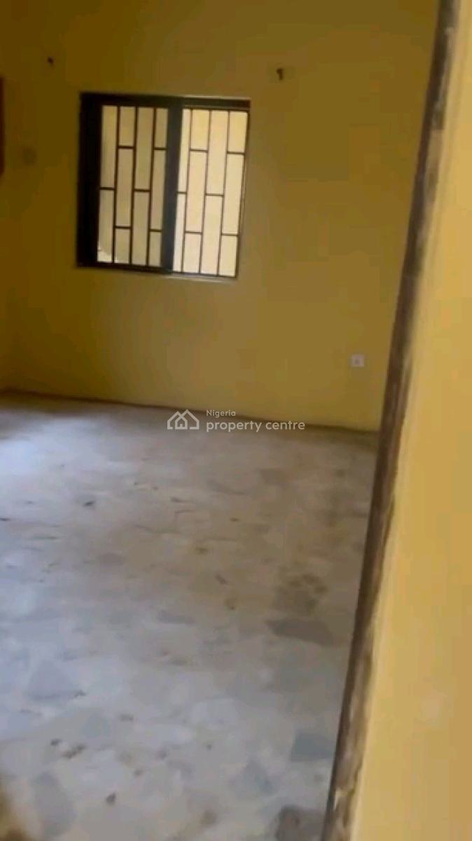 Spacious 3 Bedroom Ground Flat 3 Toilets, 3 Baths, 2 Occupants to Share Compound, Off Popoola Banjoko Street, Soluyi, Gbagada, Lagos, Flat / Apartment for Rent