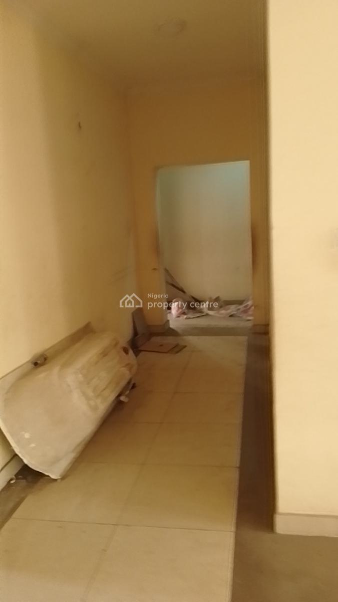 Spacious and Serviced 3 Bedroom+bq 3t 2b, Peninsula Estate, Sangotedo, Ajah, Lagos, Flat / Apartment for Rent