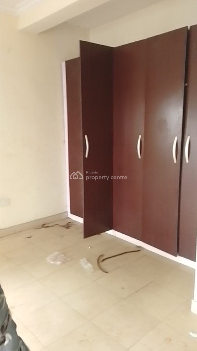 Spacious and Serviced 3 Bedroom+bq 3t 2b, Peninsula Estate, Sangotedo, Ajah, Lagos, Flat / Apartment for Rent