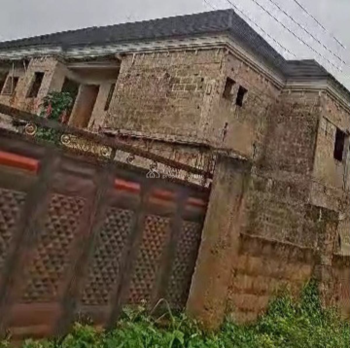 Uncompleted 6flats of 2 Masters Bedroms Each 75ft By 100ft Land, Okhuromi Community, Airport Road, Benin, Oredo, Edo, Block of Flats for Sale