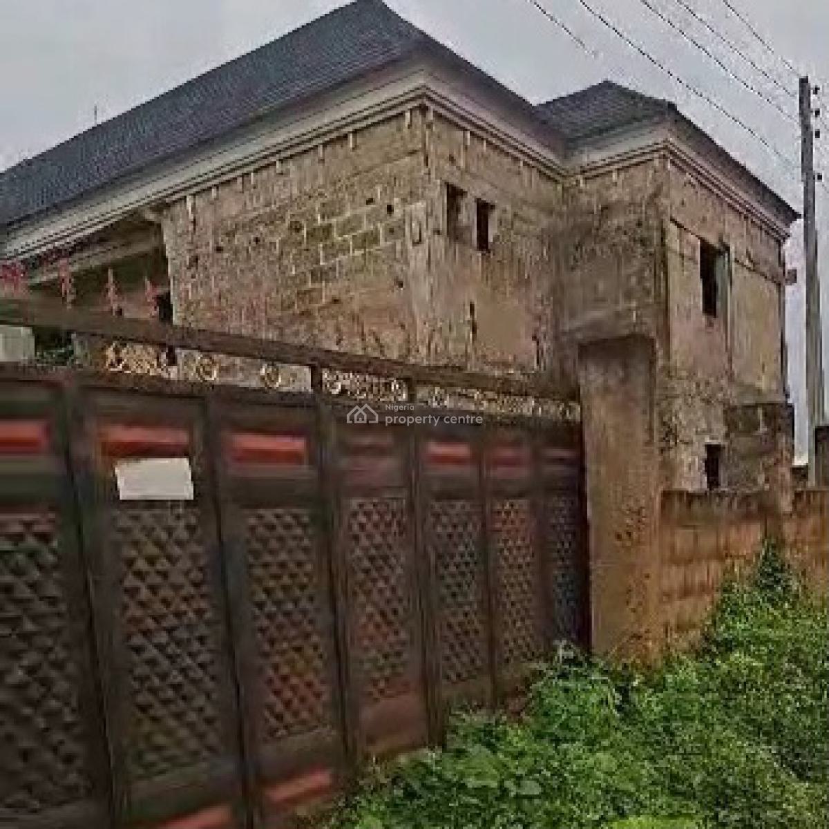 Uncompleted 6flats of 2 Masters Bedroms Each 75ft By 100ft Land, Okhuromi Community, Airport Road, Benin, Oredo, Edo, Block of Flats for Sale
