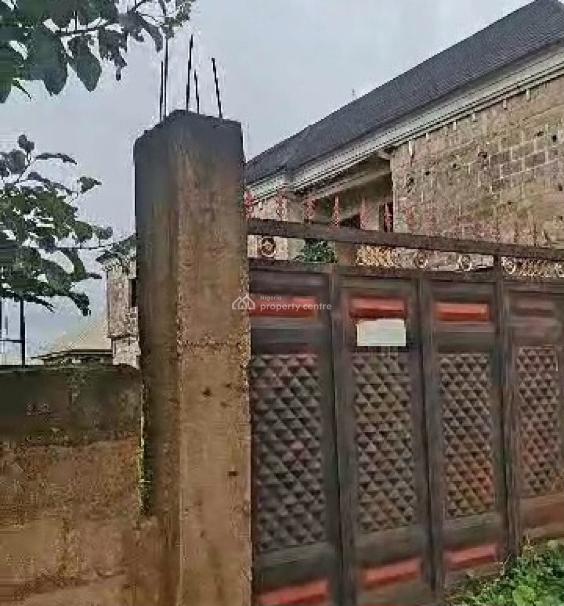 Uncompleted 6flats of 2 Masters Bedroms Each 75ft By 100ft Land, Okhuromi Community, Airport Road, Benin, Oredo, Edo, Block of Flats for Sale