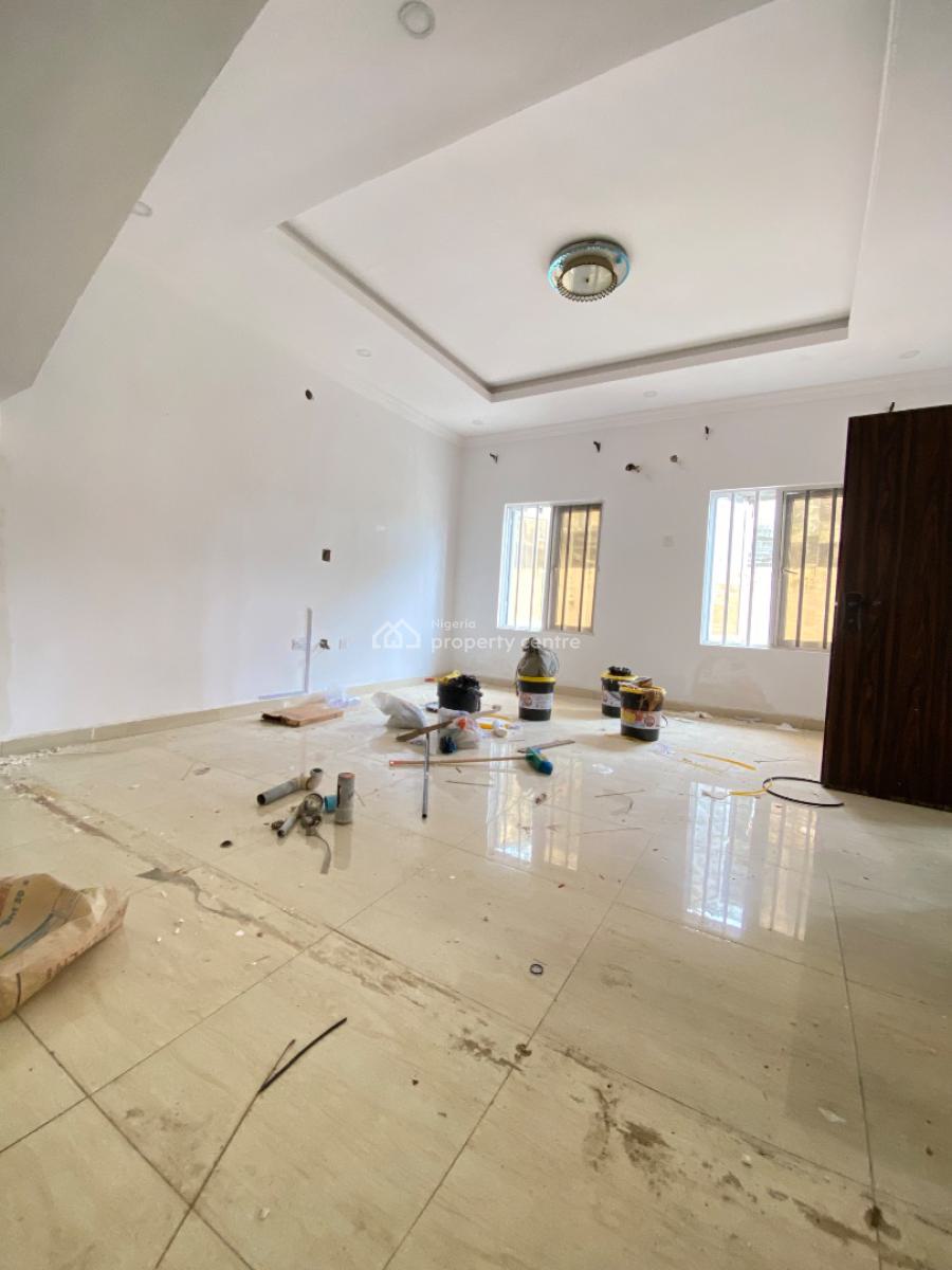 Neat Spacious 4bedroom Terrace Duplex, Inside an Estate New Road Chevron, Lekki, Lagos, Terraced Duplex for Rent