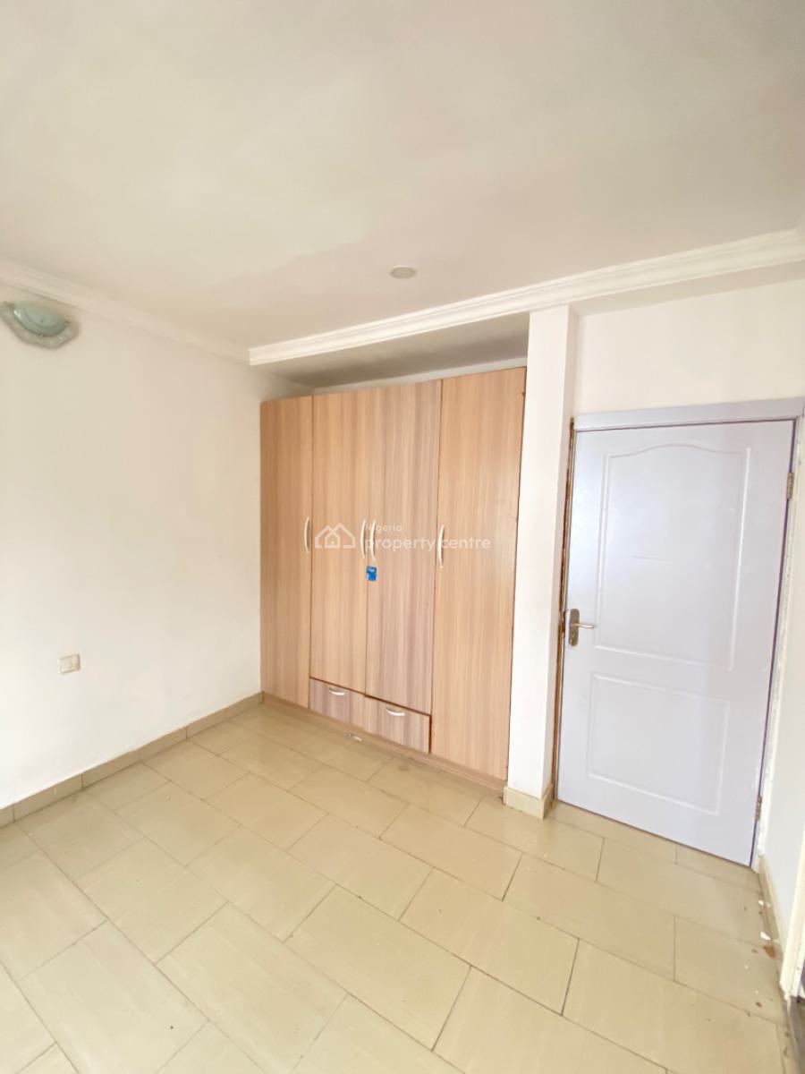 Neat Spacious 4bedroom Terrace Duplex, Inside an Estate New Road Chevron, Lekki, Lagos, Terraced Duplex for Rent