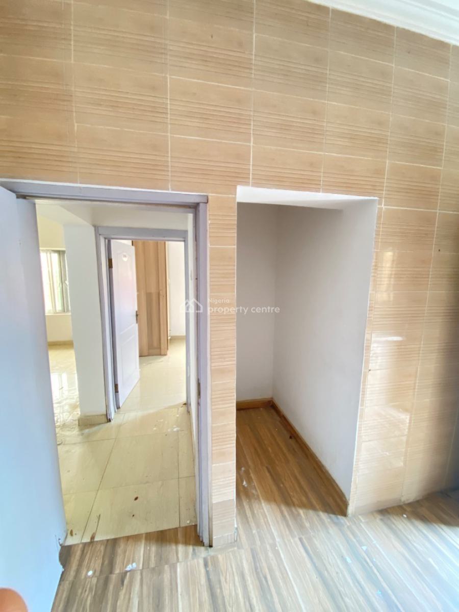 Neat Spacious 4bedroom Terrace Duplex, Inside an Estate New Road Chevron, Lekki, Lagos, Terraced Duplex for Rent