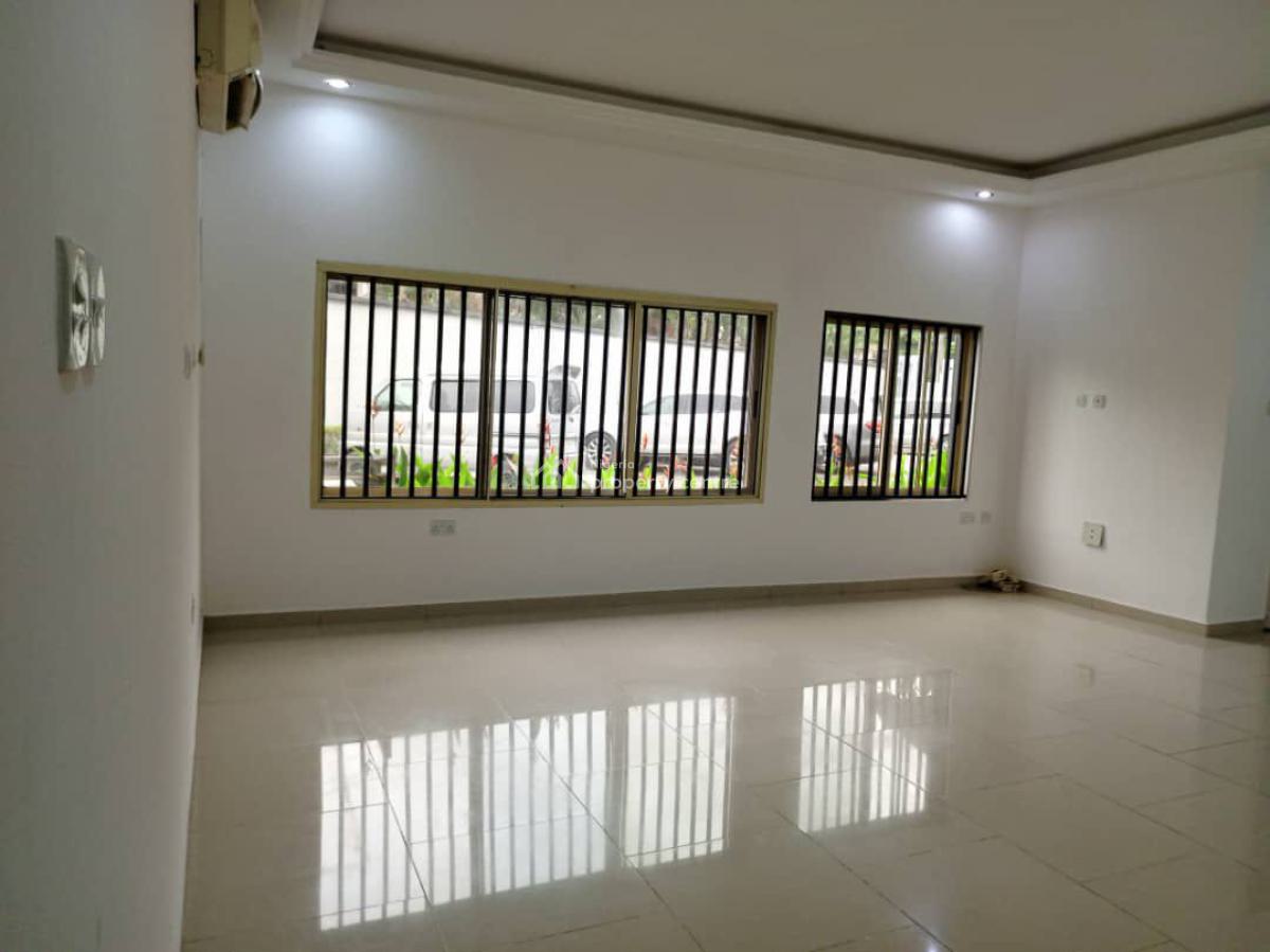 Luxury 3 Bed Apt with a Room Bq, Gym&swimming Pool, Lekki Phase 1, Lekki, Lagos, Flat / Apartment for Rent