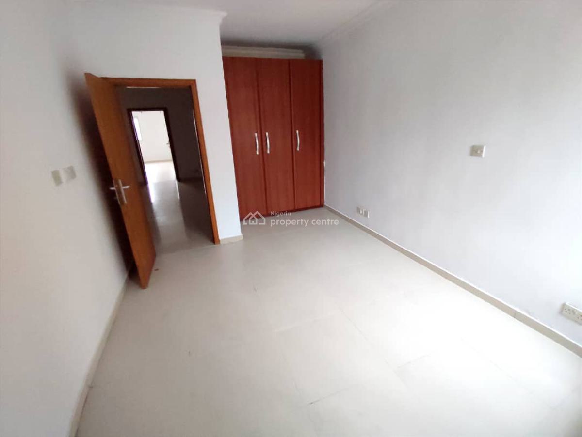 Lovely Spacious 4-bedroom Terrace Duplex, Lekki Phase 1, Lekki, Lagos, Terraced Duplex for Rent