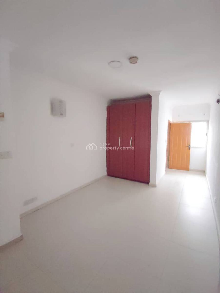 Lovely Spacious 4-bedroom Terrace Duplex, Lekki Phase 1, Lekki, Lagos, Terraced Duplex for Rent