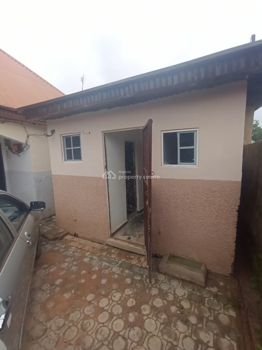 Room Self Contain, Gbuduwi Village After Sunnyvale Estate, Very Close to The Road, Galadimawa, Abuja, Self Contain (single Rooms) for Rent
