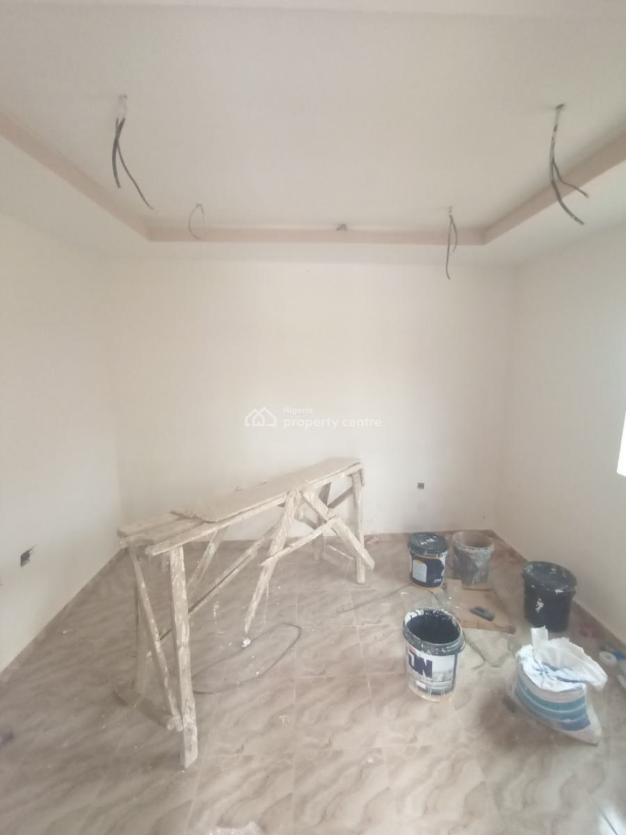 Room Self Contain, Gbuduwi Village After Sunnyvale Estate, Very Close to The Road, Galadimawa, Abuja, Self Contain (single Rooms) for Rent