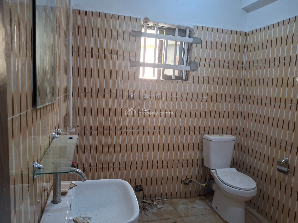 4 Bedroom Terrace with Bq, Lekki Phase 1, Lekki, Lagos, House for Rent