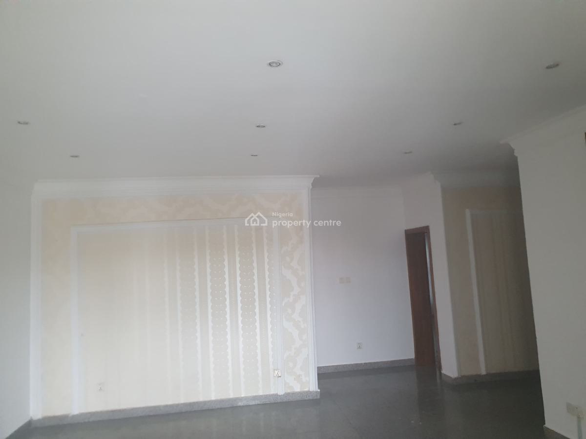 2 Bedroom Apartment, Off Babatunde Anjous Street, Lekki Phase 1, Lekki, Lagos, Flat / Apartment for Rent