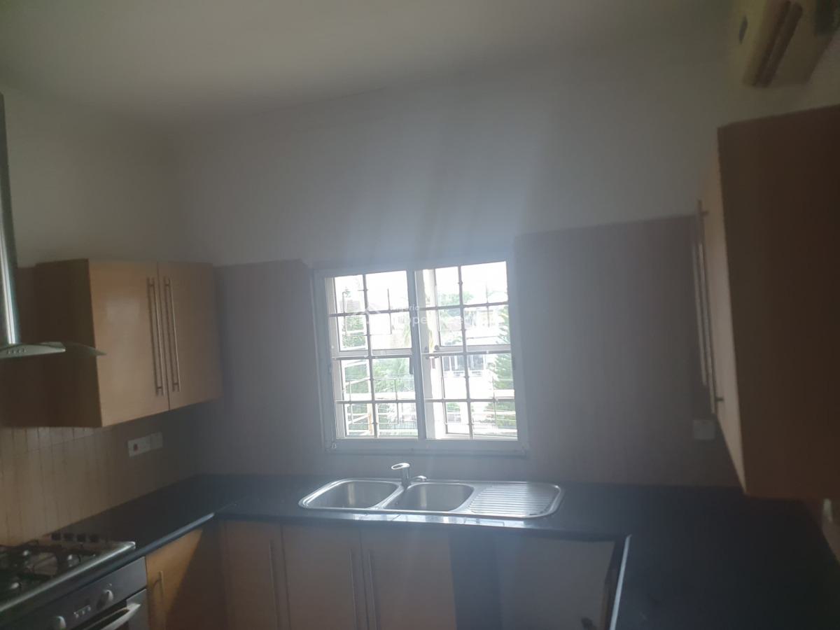 2 Bedroom Apartment, Off Babatunde Anjous Street, Lekki Phase 1, Lekki, Lagos, Flat / Apartment for Rent