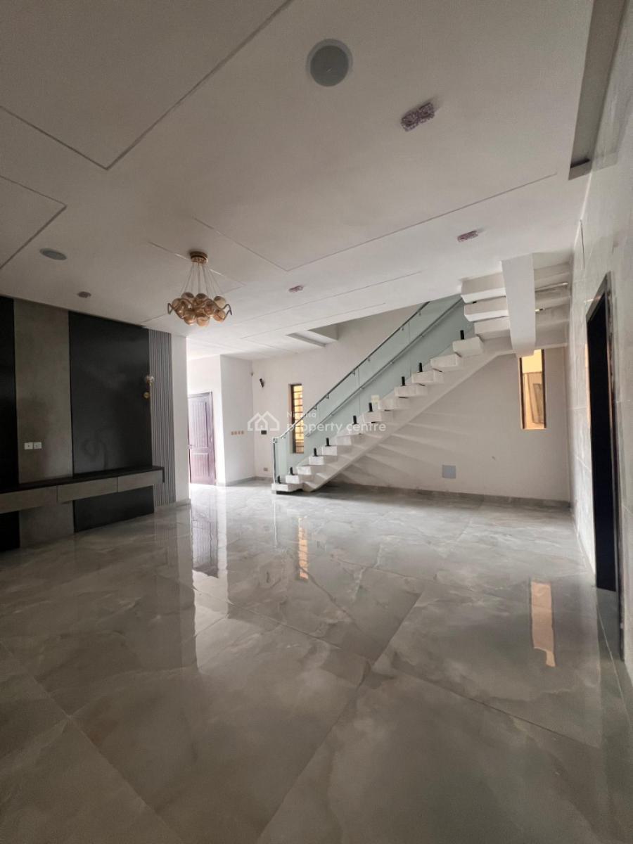 Exquisite 5 Bedroom Duplex with Rooftop Terrace, Lekki, Lagos, Detached Duplex for Sale
