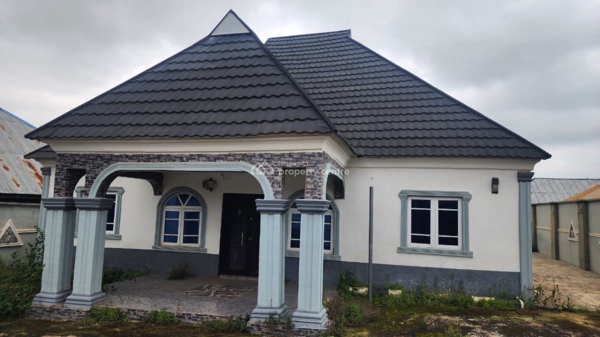 3 Bedroom Bungalow & 1-bed Mini-flat with a Room Self-contain, De Anchor Event Centre, Ado-ekiti, Ekiti, House for Sale