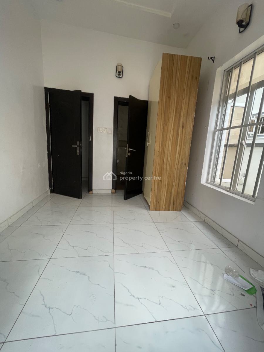 a Spacious Room in a Shared Apartment, Along Mobil Road Ilaje Ajah, Lekki, Lagos, Self Contain (single Rooms) for Rent