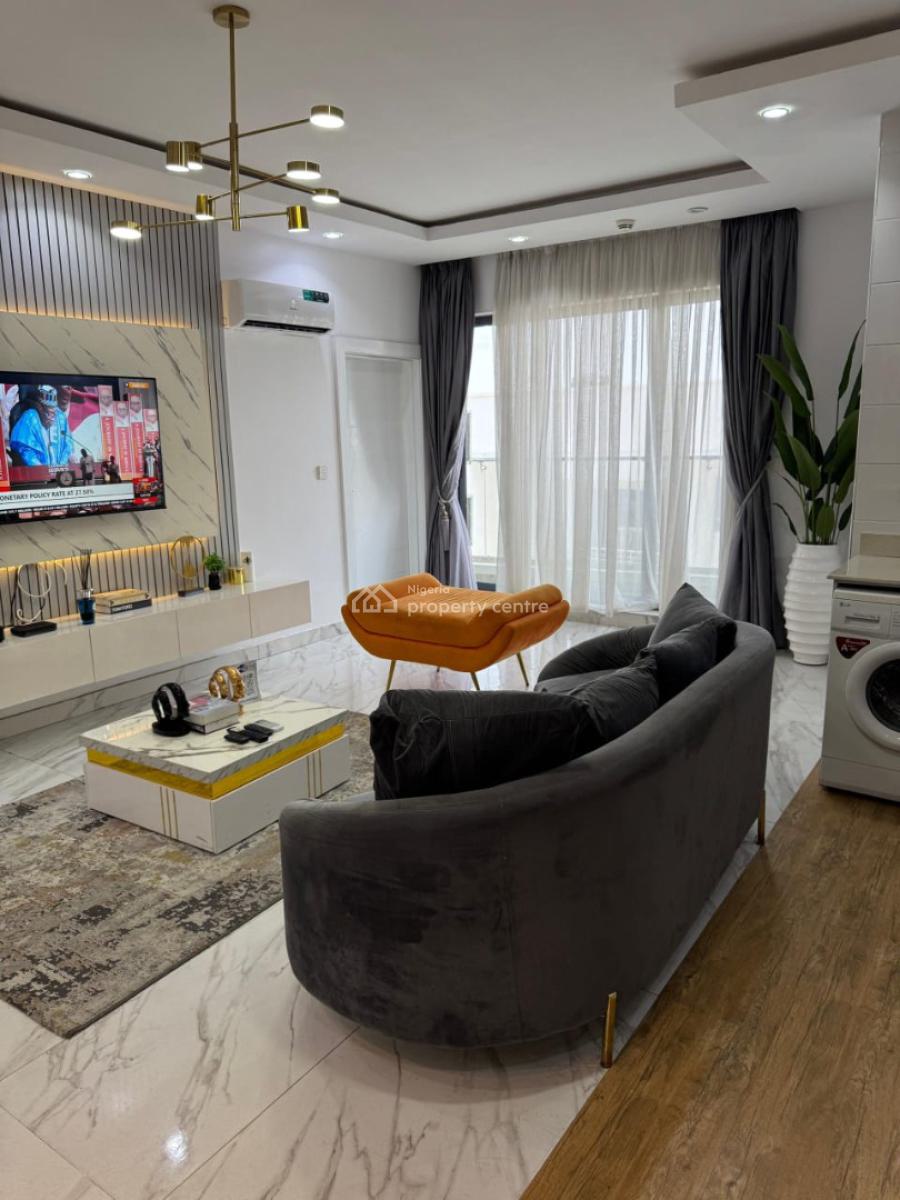 Fully Furnished and Serviced 2 Bedroom Luxury Apartment, Periwinkles Estate, Lekki Phase 1, Lekki, Lagos, Flat / Apartment Short Let