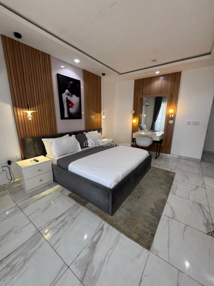 Fully Furnished and Serviced 2 Bedroom Luxury Apartment, Periwinkles Estate, Lekki Phase 1, Lekki, Lagos, Flat / Apartment Short Let
