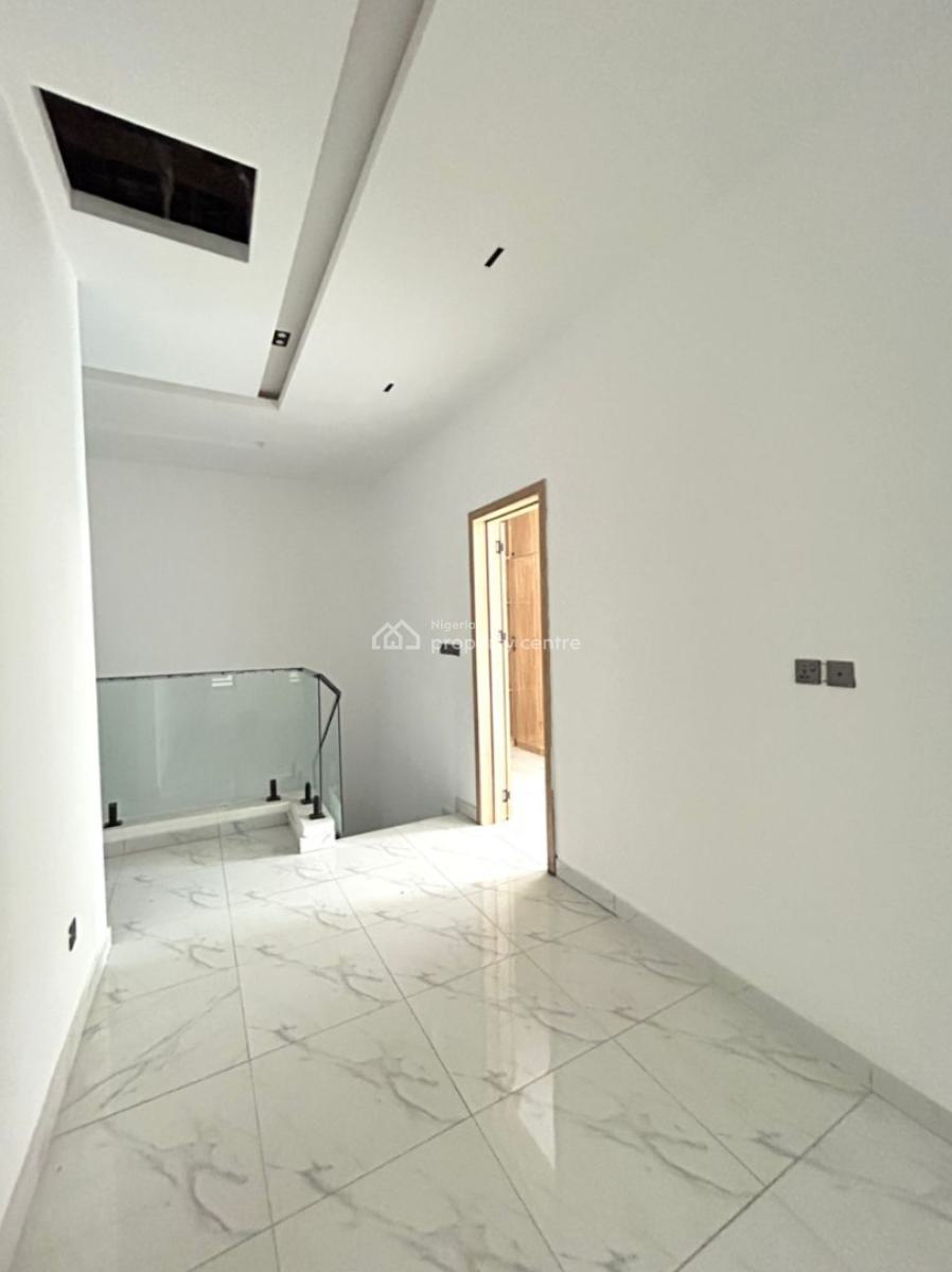 4 Bedroom Semi Detached Duplex Available, Chevron, Lekki, Lagos, Semi-detached Duplex for Sale