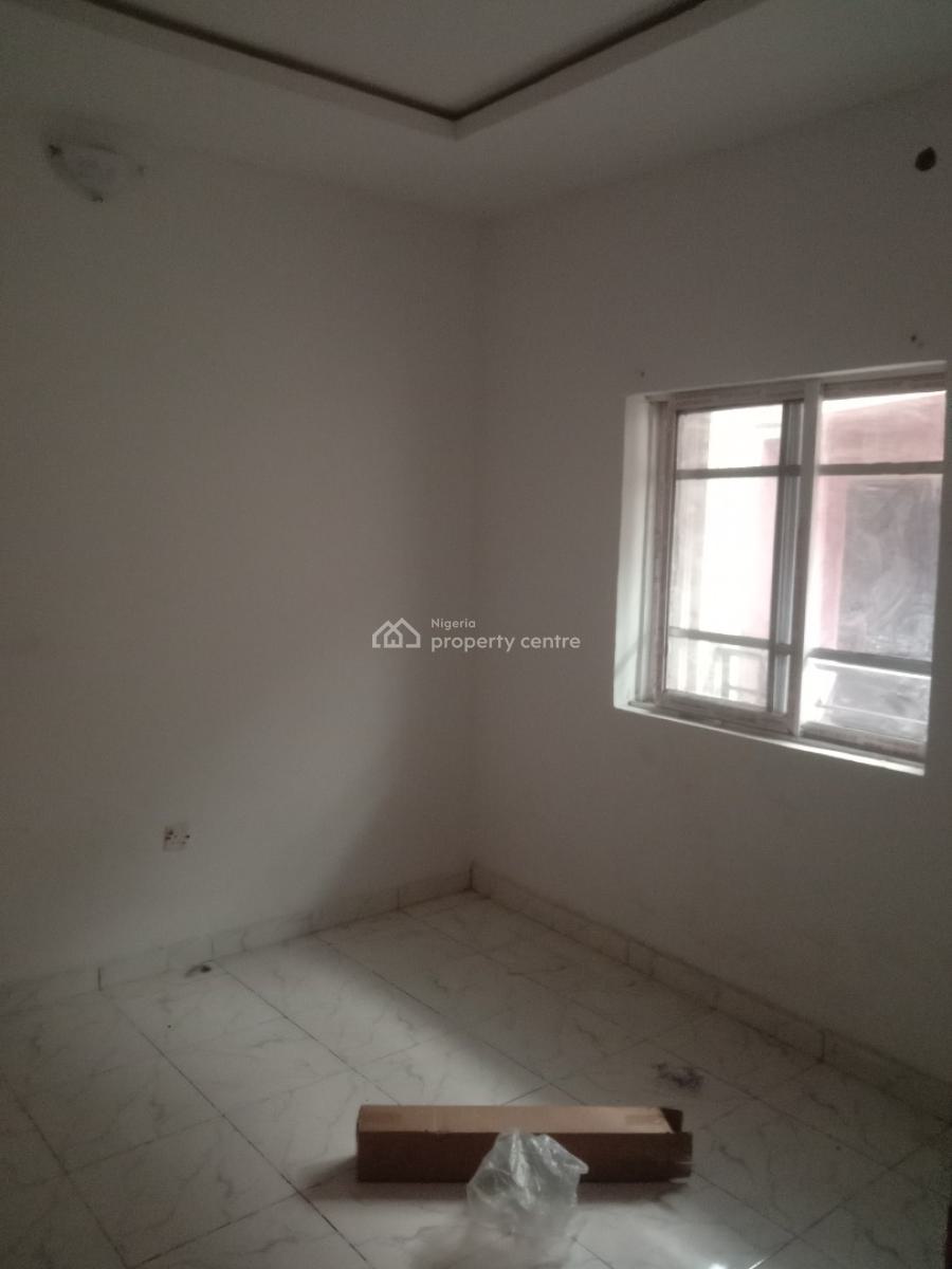 Room and Parlor Self-con Upstairs with Pop Finishing, Ado Roundabout Off Powerline and Close to The Road, Ajah, Lagos, Mini Flat (room and Parlour) for Rent