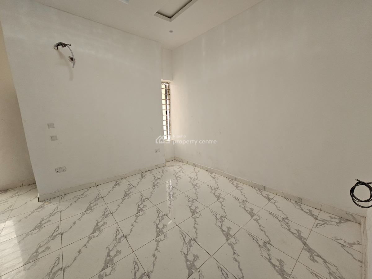 Nicely Built 3 Bed Terrace with Bq, Ajah, Lagos, Terraced Duplex for Sale