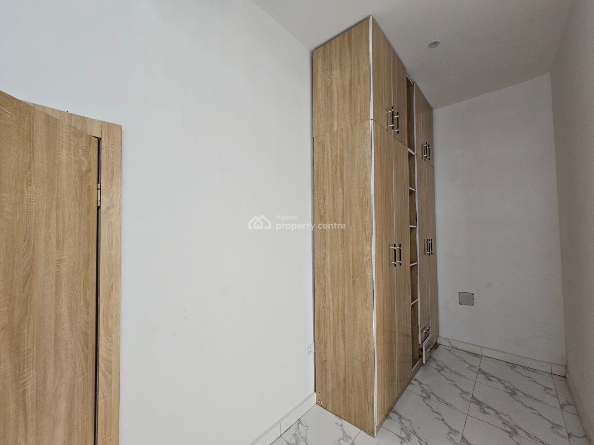 Nicely Built 3 Bed Terrace with Bq, Ajah, Lagos, Terraced Duplex for Sale