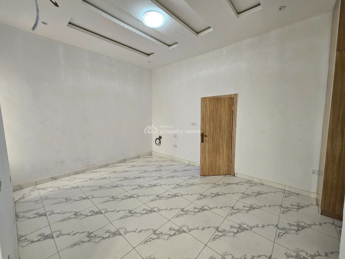 Nicely Built 3 Bed Terrace with Bq, Ajah, Lagos, Terraced Duplex for Sale