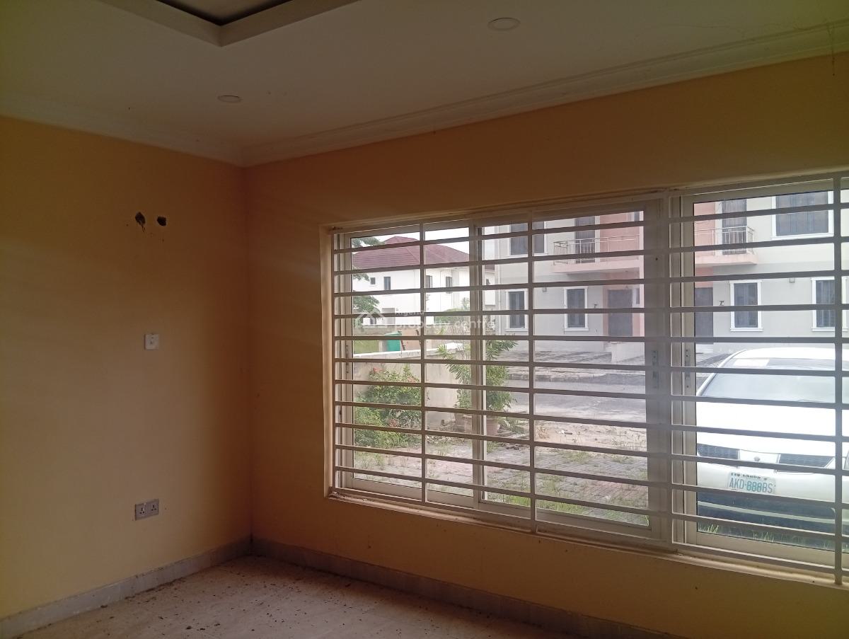 Distress 4 Bedrooms Semi Detached Duplex with 2 Room Bq, Sapphire Garden Estate, Awoyaya, Ibeju Lekki, Lagos, Semi-detached Duplex for Sale
