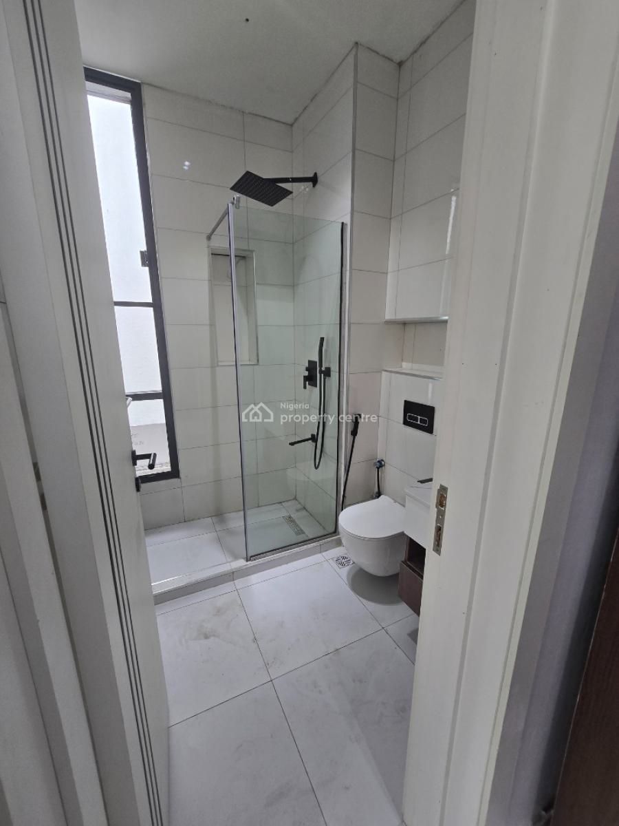 2 Bedroom Luxury Apartment, Ologolo, Lekki, Lagos, Flat / Apartment for Sale