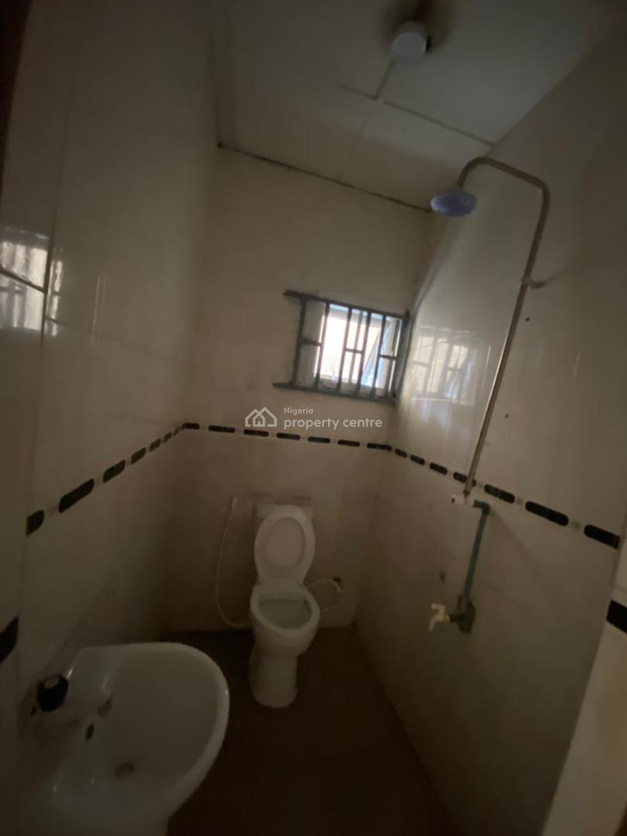 Sharp 2 Bedroom Apartment in an Estate., Sangotedo, Sangotedo, Ajah, Lagos, Flat / Apartment for Rent
