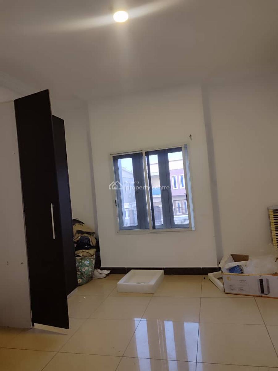 3 Bedroom Flat, Ikota, Lekki, Lagos, Flat / Apartment for Rent