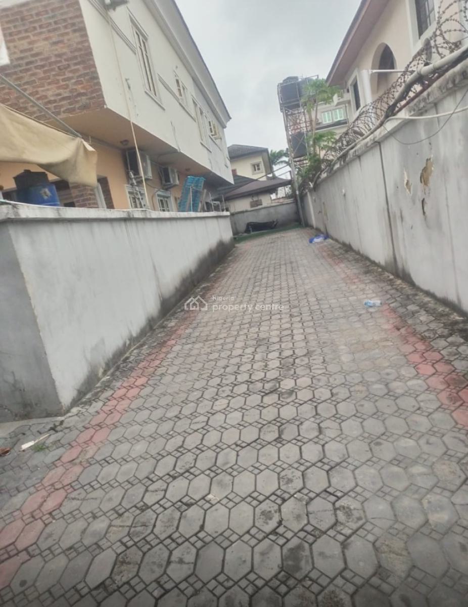 Elegant 4-bedroom Semi-detached Duplex with Bq, Off Admiralty Way, Lekki Phase 1, Lekki, Lagos, Semi-detached Duplex for Sale