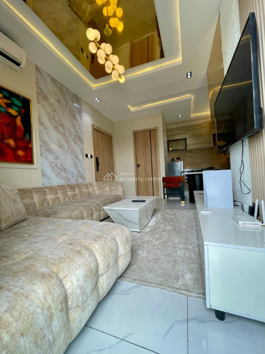 Seaview 1 Bedroom with Double Balcony, Ologolo, Lekki, Lagos, Flat / Apartment Short Let