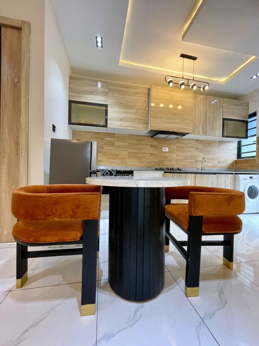 Seaview 1 Bedroom with Double Balcony, Ologolo, Lekki, Lagos, Flat / Apartment Short Let