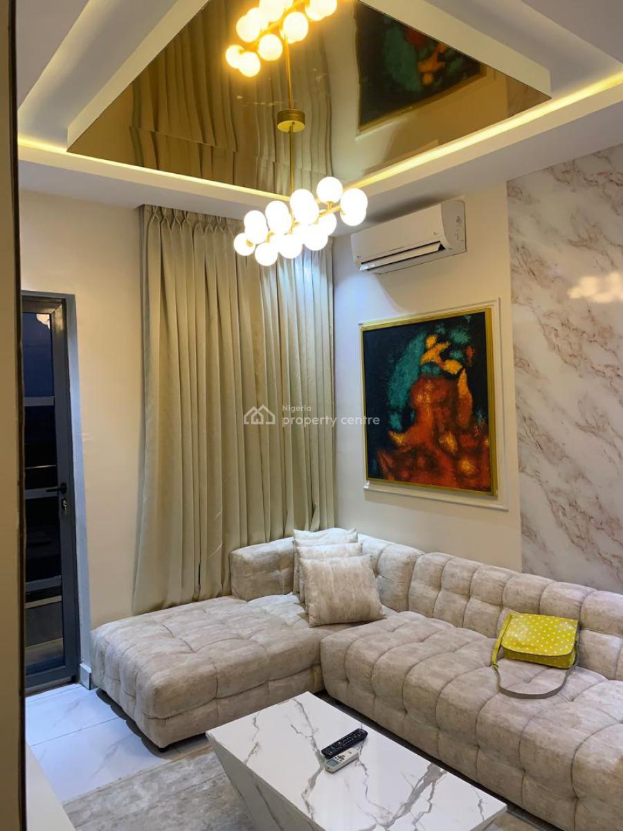 Seaview 1 Bedroom with Double Balcony, Ologolo, Lekki, Lagos, Flat / Apartment Short Let