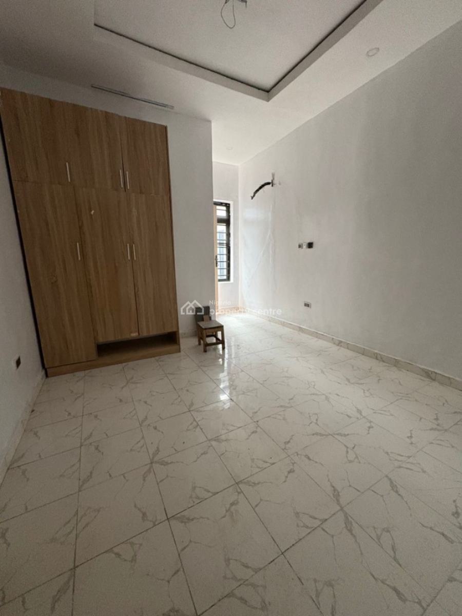 Standard Semi Master Bedroom (duplex Shared Apt ), Orchid Road Lekki Lagos, Lekki, Lagos, Self Contain (single Rooms) for Rent