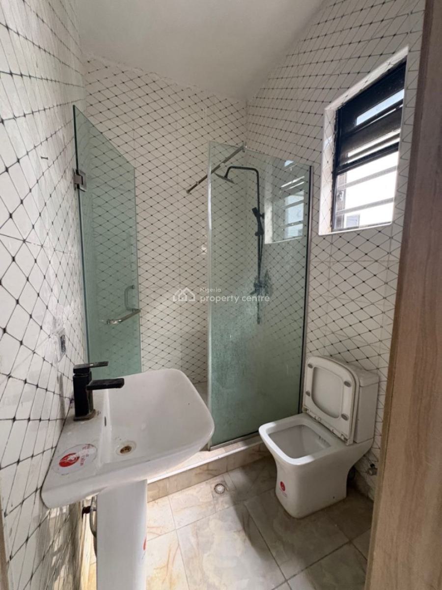 Standard Semi Master Bedroom (duplex Shared Apt ), Orchid Road Lekki Lagos, Lekki, Lagos, Self Contain (single Rooms) for Rent