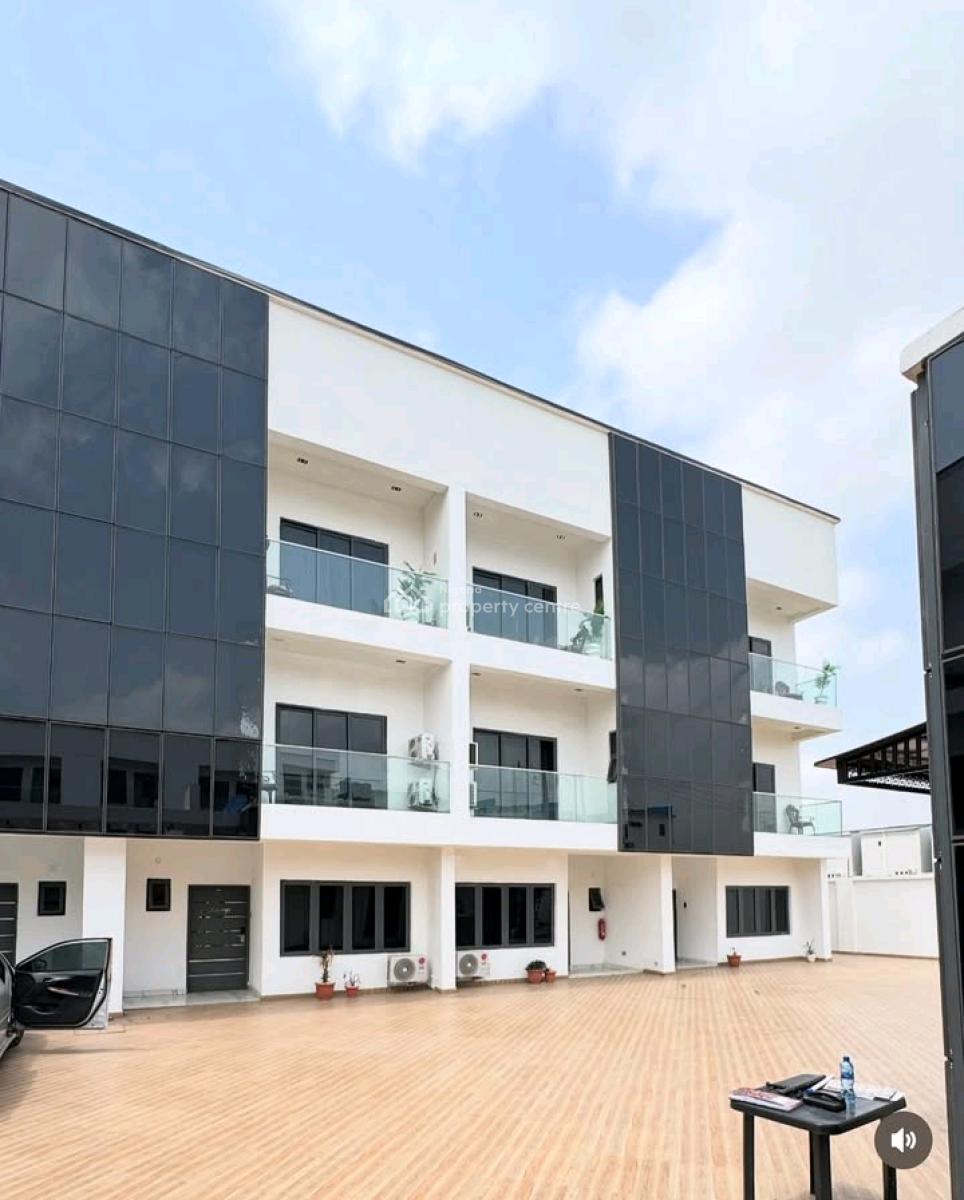 Distress  Dealluxury Furnished 4 Bedroom Terrace Duplex Just One, Katampe, Abuja, House for Sale