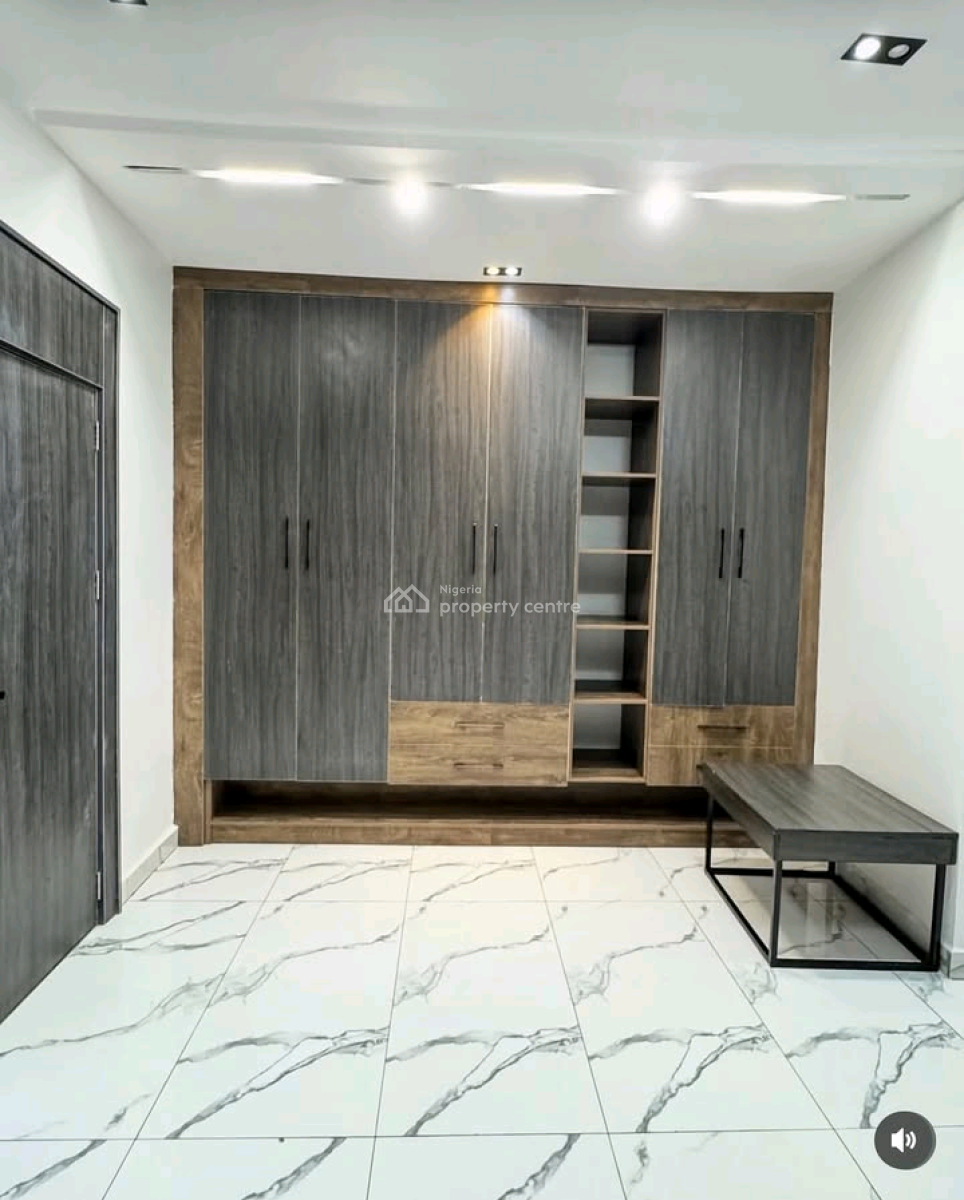 Distress  Dealluxury Furnished 4 Bedroom Terrace Duplex Just One, Katampe, Abuja, House for Sale