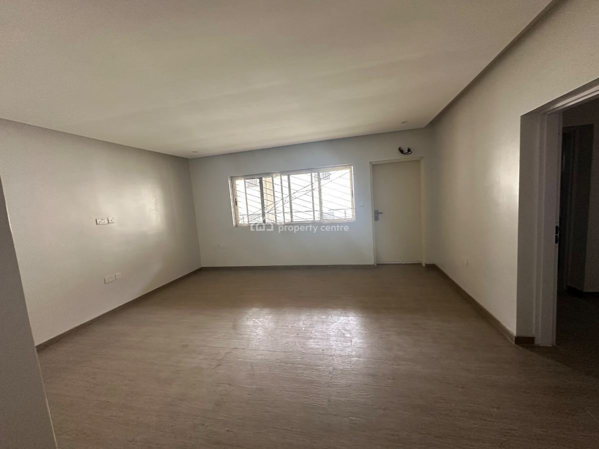 Well Renovated 8 Bedroom Duplex with Bq, Maitama District, Abuja, Detached Duplex for Rent