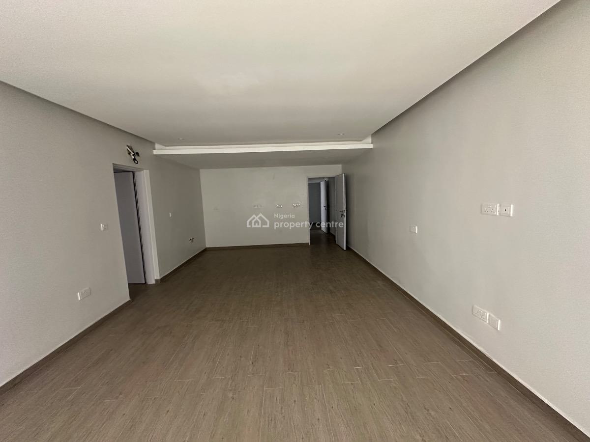 Well Renovated 8 Bedroom Duplex with Bq, Maitama District, Abuja, Detached Duplex for Rent