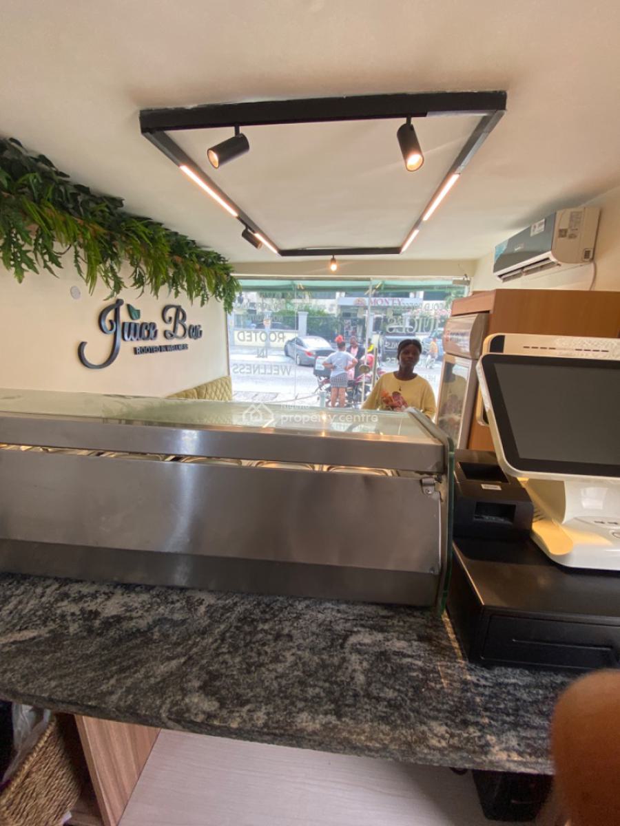 Shop Space Good for Juice, Small Chops Etc, Off Admiralty Way, Lekki Phase 1, Lekki, Lagos, Restaurant / Bar for Rent